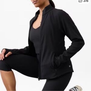 Athleta Women's Black Ribbed Salutation Jacket, size Large
